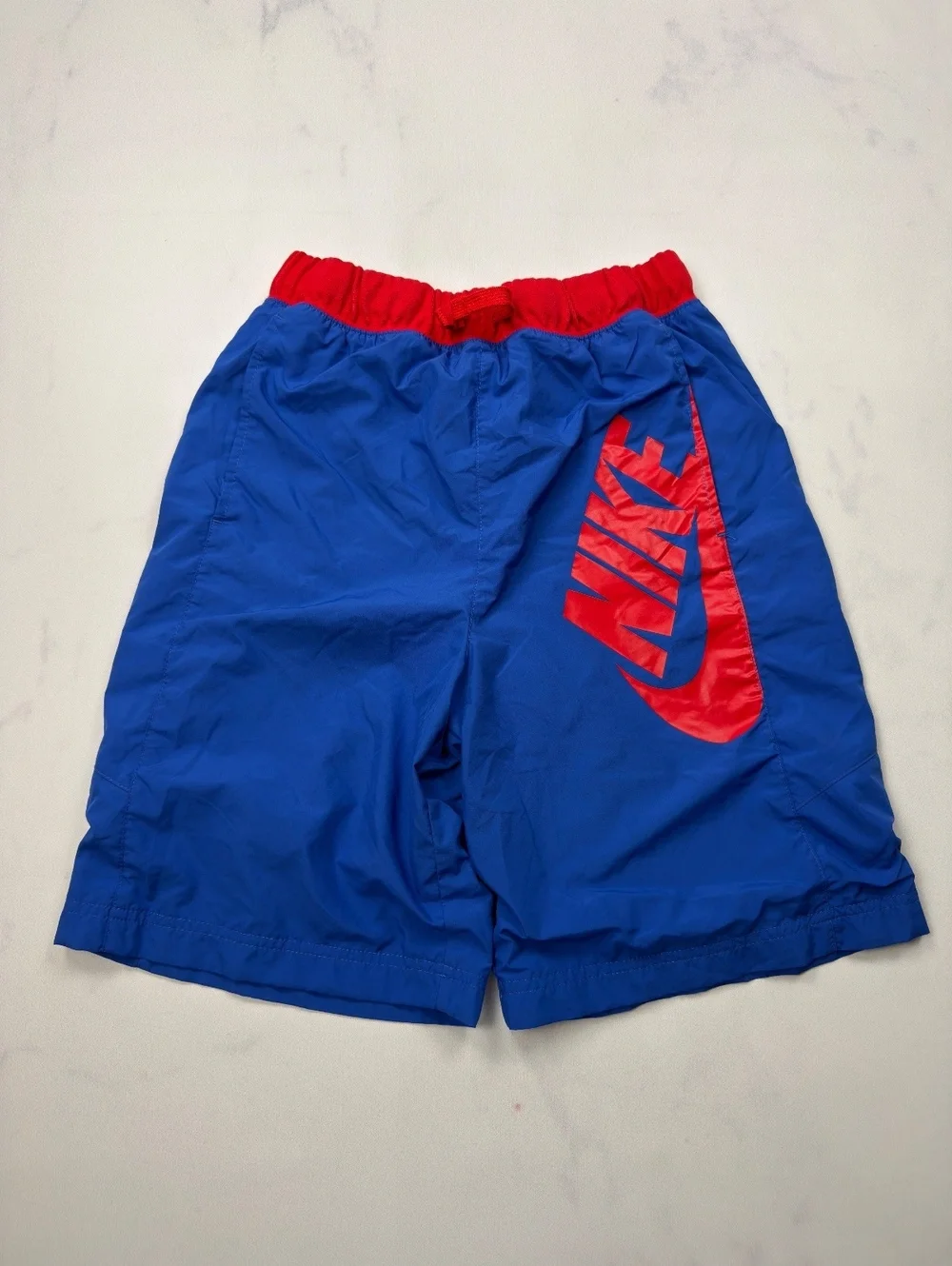 Nike Athletic Shorts Blue Red Standard Fit - Boys XL